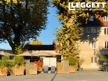 1 - Dordogne, Commercial