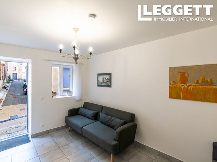 Image No.9-3 Bed House for sale