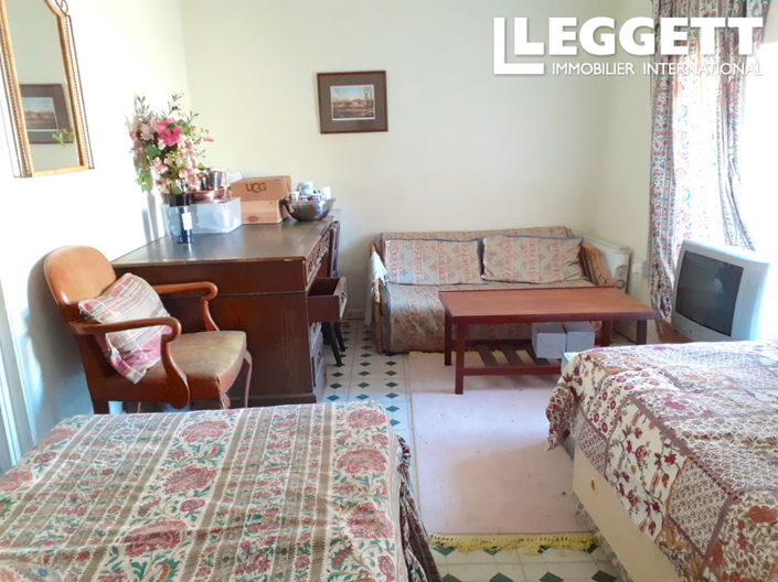 Image No.7-4 Bed House for sale