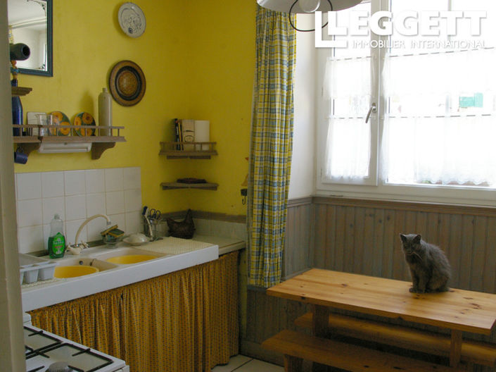 Image No.5-4 Bed House for sale