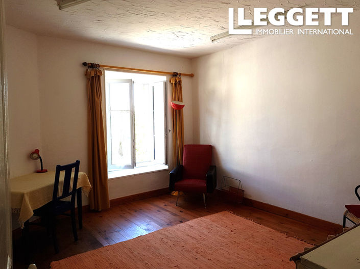 Image No.7-4 Bed House for sale