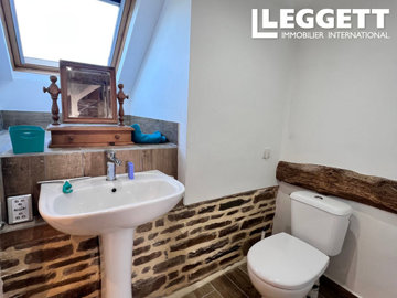 ahr0chm6ly9jzg4uagvzdglhlmltbw8vaw1hz2uvvevom