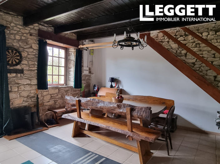 Image No.3-3 Bed House for sale