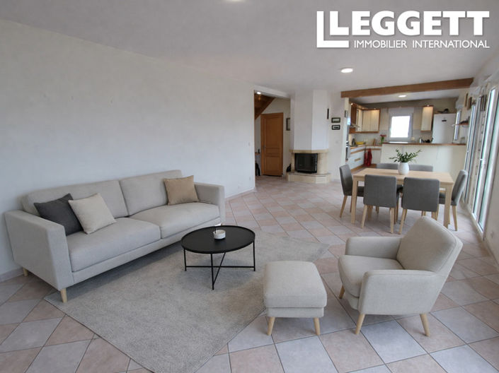 Image No.3-4 Bed House for sale