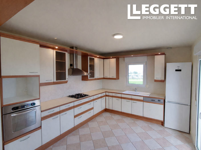 Image No.4-4 Bed House for sale