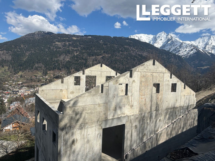 Image No.4-5 Bed House for sale