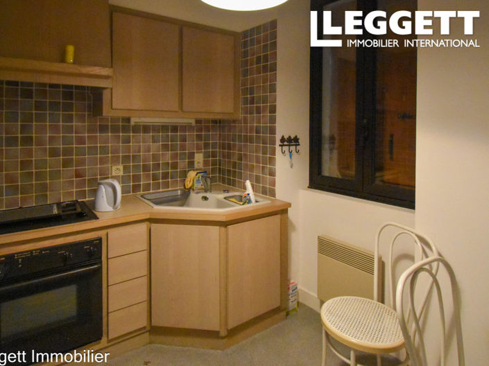 Image No.10-1 Bed House for sale