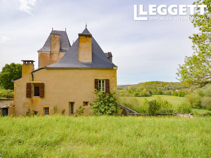 Image No.9-Châteaux de 8 chambres à vendre à Coulaures