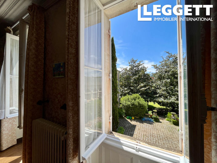 Image No.7-Maison de 5 chambres à vendre à Javerlhac-et-la-Chapelle-Saint-Robert