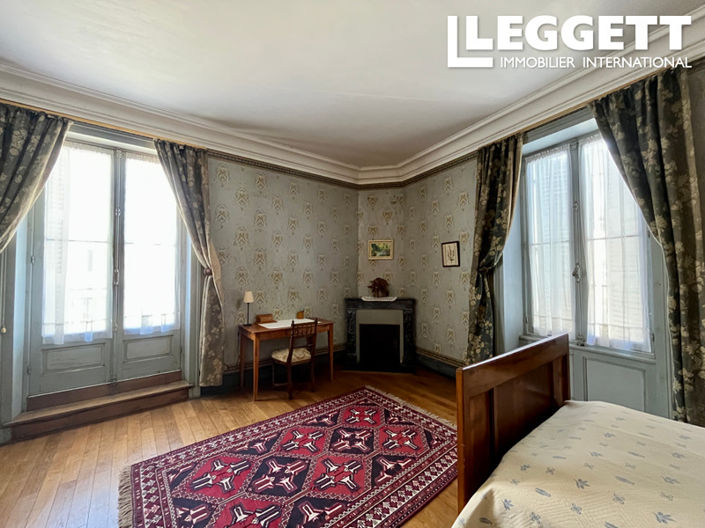 Image No.9-Maison de 5 chambres à vendre à Javerlhac-et-la-Chapelle-Saint-Robert