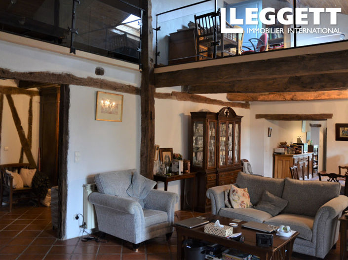 Image No.4-6 Bed House for sale