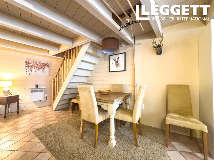 Image No.3-3 Bed House for sale