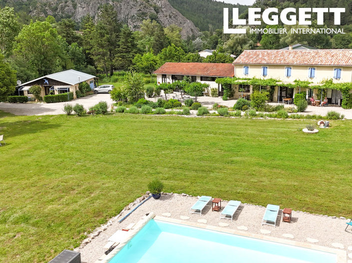 Image No.2-Casa con 10 dormitorios en venta