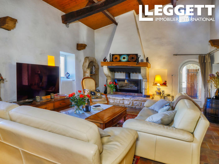 Image No.3-3 Bed House for sale