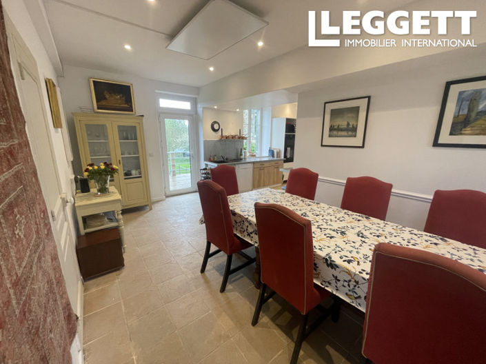 Image No.2-Maison de 6 chambres à vendre à Calvados