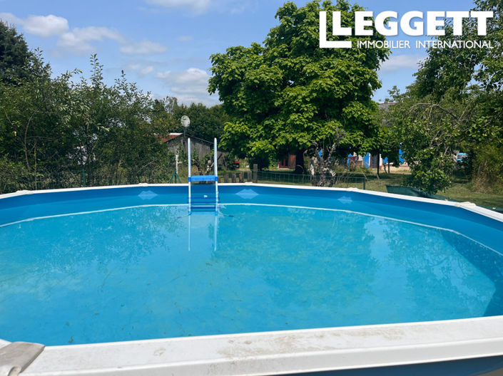 Image No.2-4 Bed House for sale