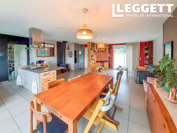 Image No.5-4 Bed House for sale