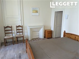 Image No.5-Commercial de 6 chambres à vendre à Châteaumeillant