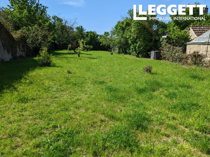 Image No.9-6 Bed Commercial for sale