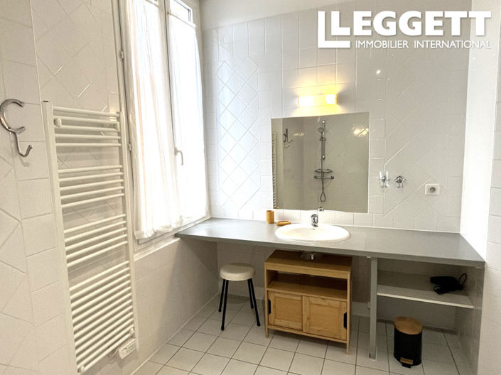 Image No.10-22 Bed House for sale