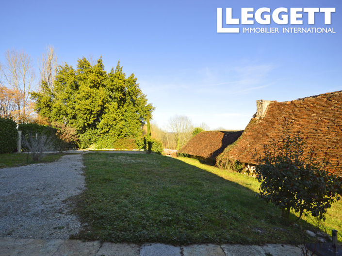 Image No.2-4 Bed House for sale