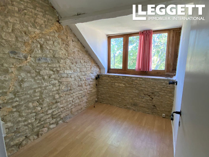 Image No.6-5 Bed House for sale