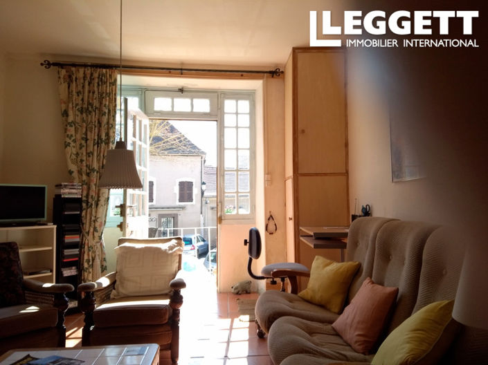 Image No.5-2 Bed House for sale