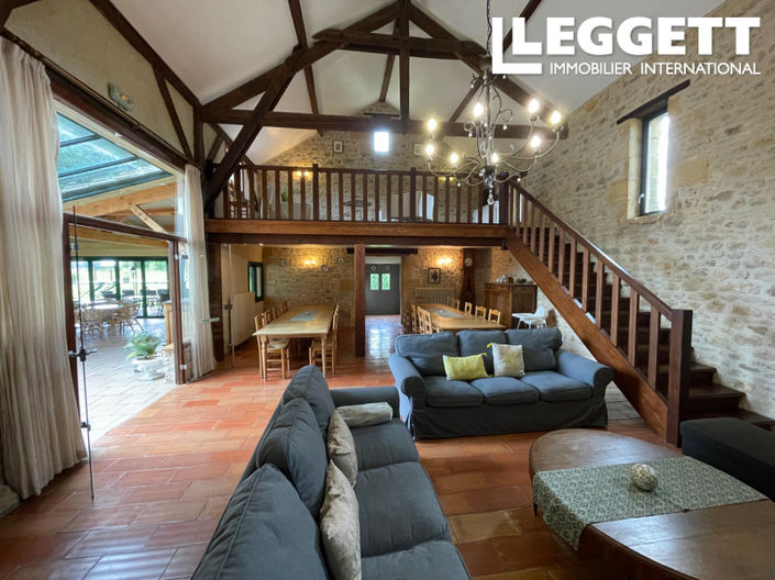 Image No.3-6 Bed House for sale