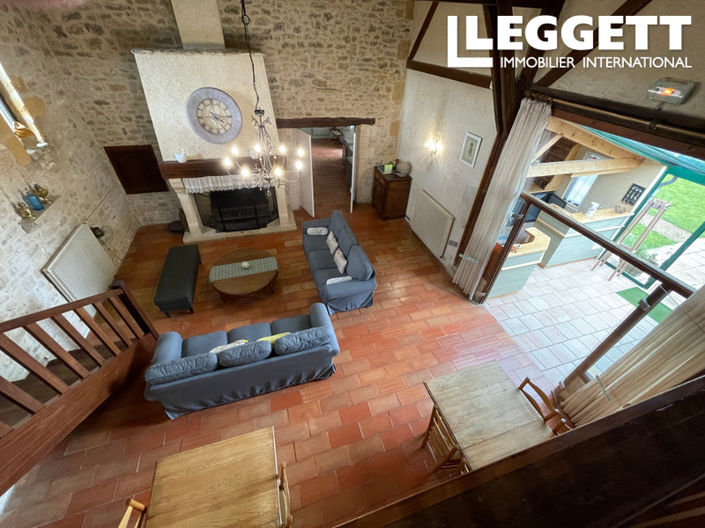 Image No.5-6 Bed House for sale