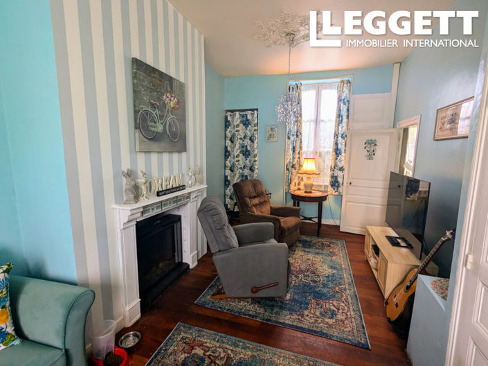 Image No.7-Maison de 3 chambres à vendre à Jumilhac-le-Grand