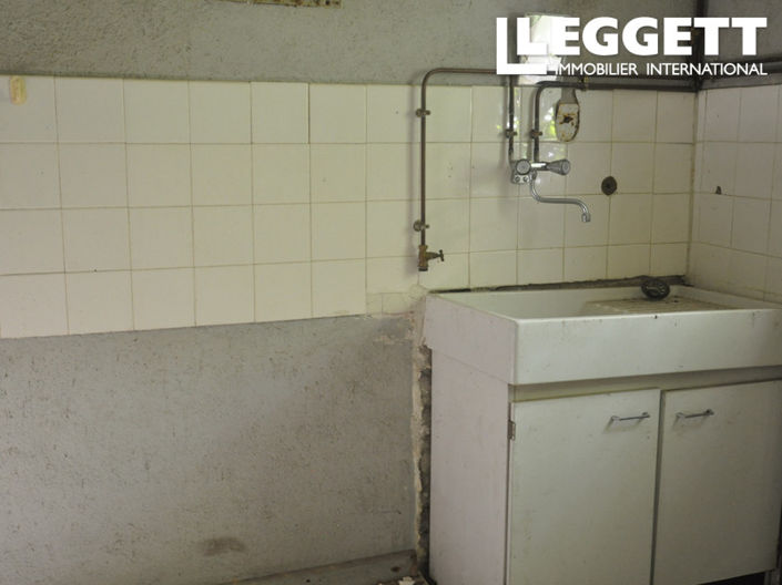 Image No.10-5 Bed House for sale