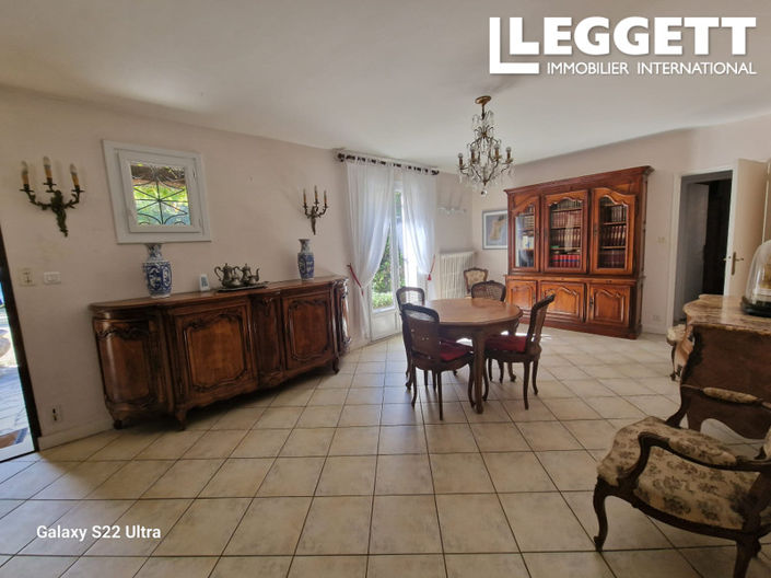 Image No.4-5 Bed House for sale