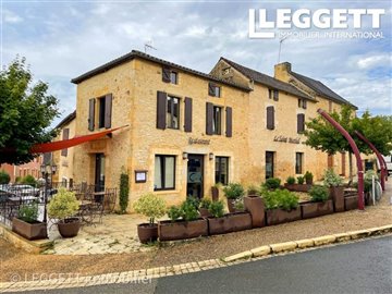 1 - Dordogne, Commercial