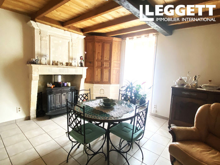 Image No.1-5 Bed House for sale