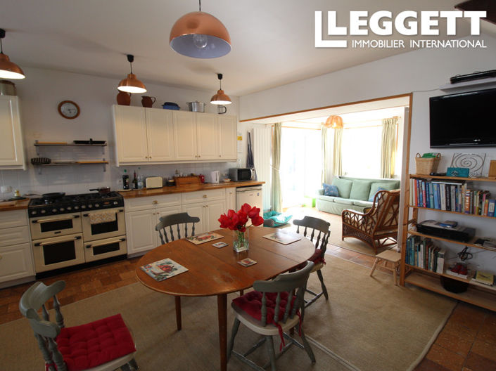 Image No.4-Maison de 4 chambres à vendre à Yzeures-sur-Creuse