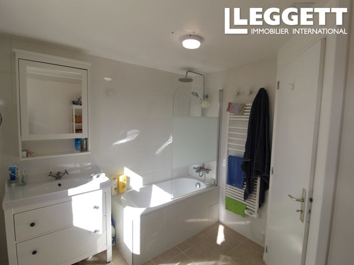 Image No.9-Maison de 4 chambres à vendre à Yzeures-sur-Creuse