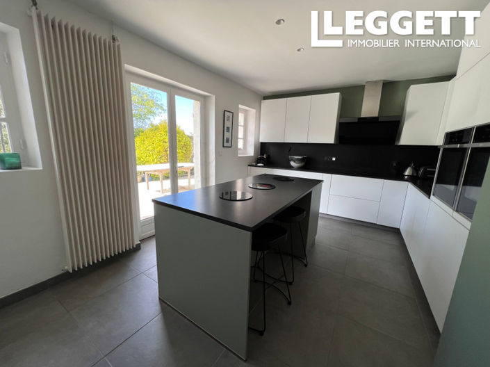 Image No.5-3 Bed House for sale