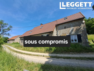 1 - Issy-l'Évêque, House