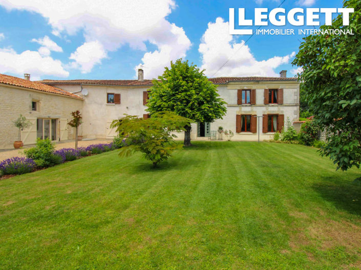 Image No.1-8 Bed House for sale
