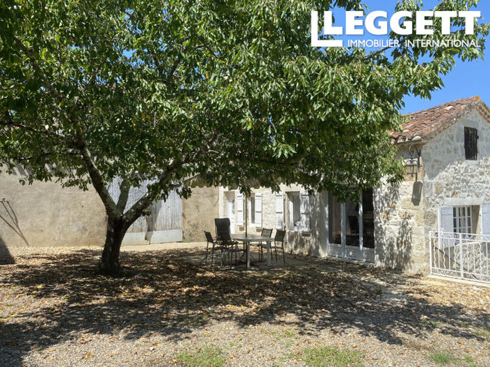 Image No.9-Châteaux de 7 chambres à vendre à Trémons