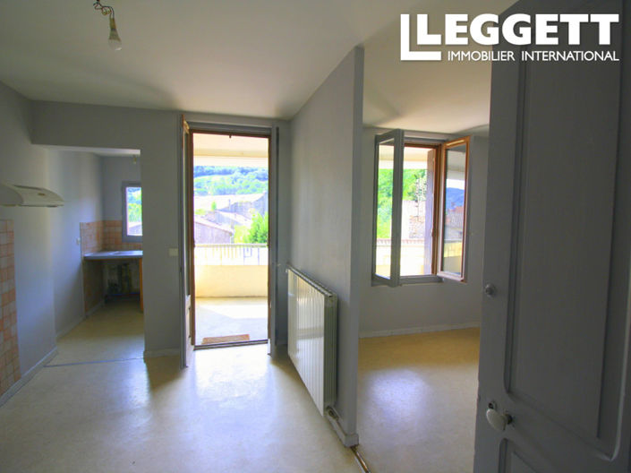 Image No.1-6 Bed House for sale