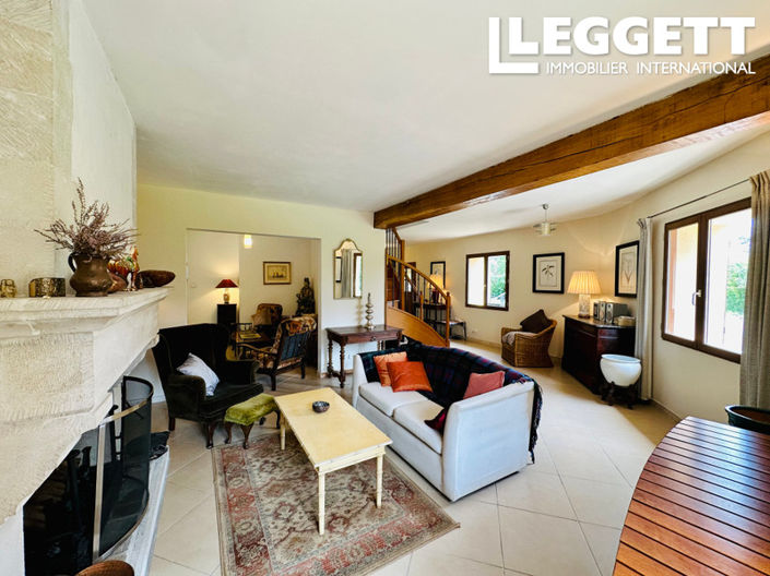 Image No.6-4 Bed House for sale