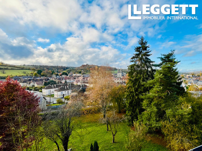 Image No.9-7 Bed House for sale