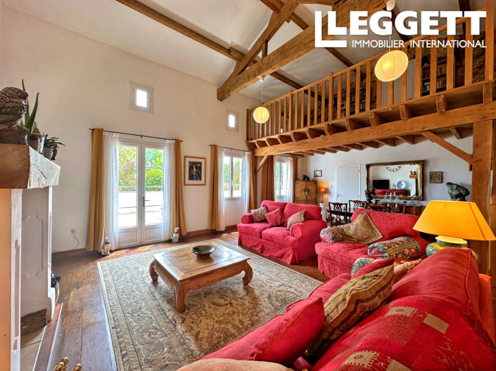 Image No.3-5 Bed House for sale