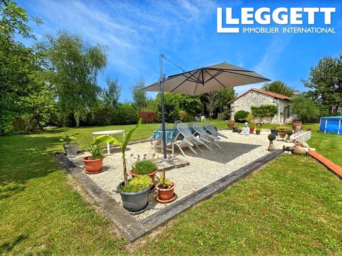 Image No.9-5 Bed House for sale