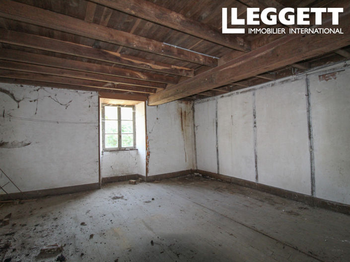 Image No.8-4 Bed House for sale