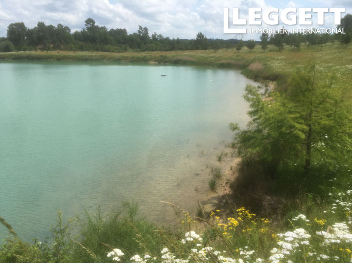 Image No.2-5 Bed House for sale