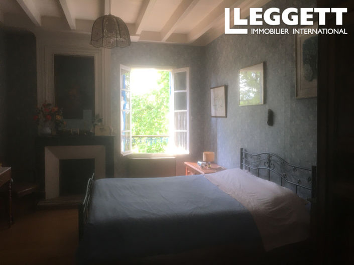 Image No.6-5 Bed House for sale