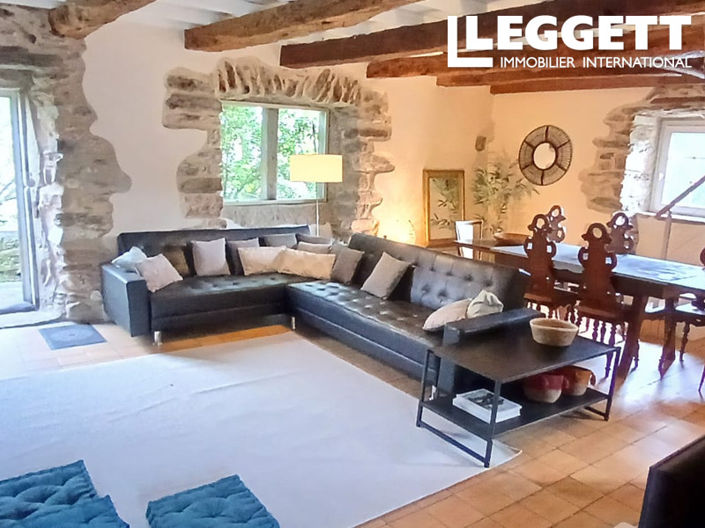 Image No.1-4 Bed House for sale