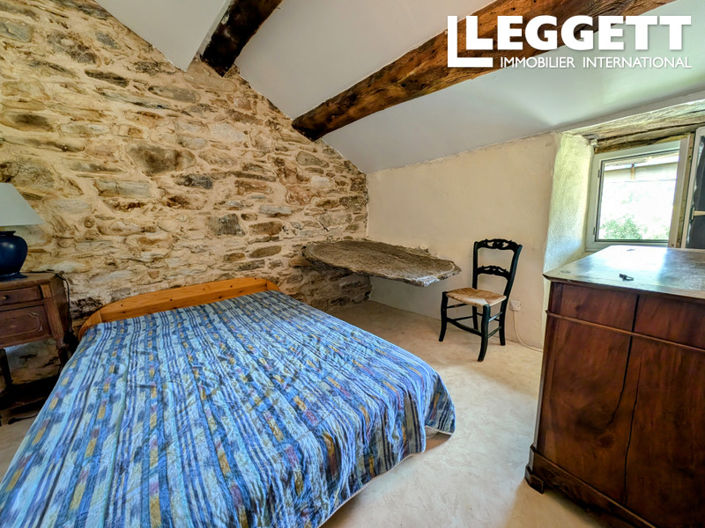 Image No.9-4 Bed House for sale